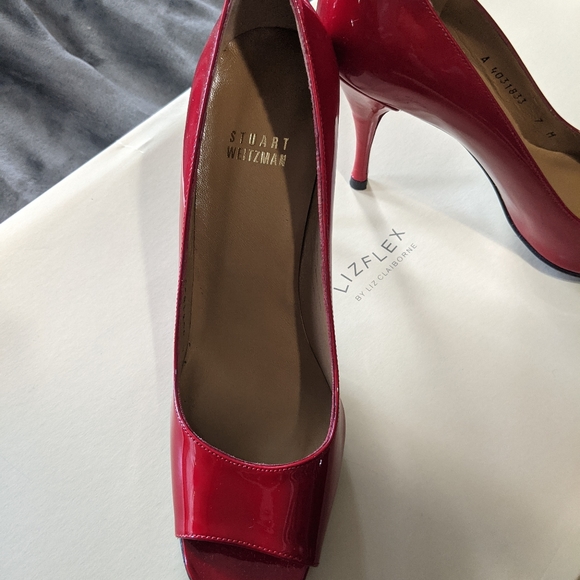 Stuart Weitzman peep toe red patent heels 7 - Picture 2 of 4